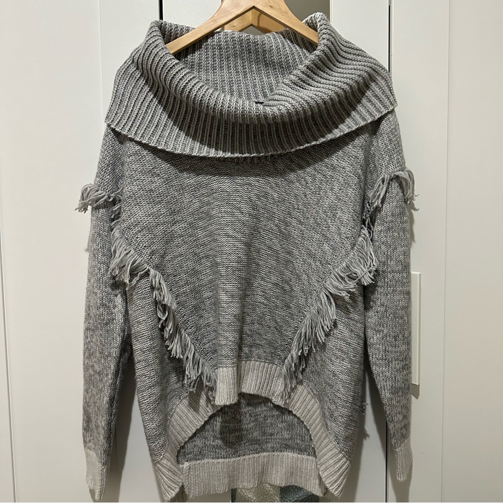 INTERMIX Gray Knit Fringe Relaxed Knit Long Sleeve Turtleneck Sweater